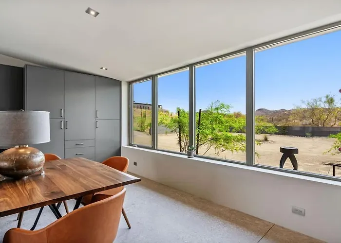 Holiday home Paradise Canyon-pool&spa-mountain Views-estate 1 *